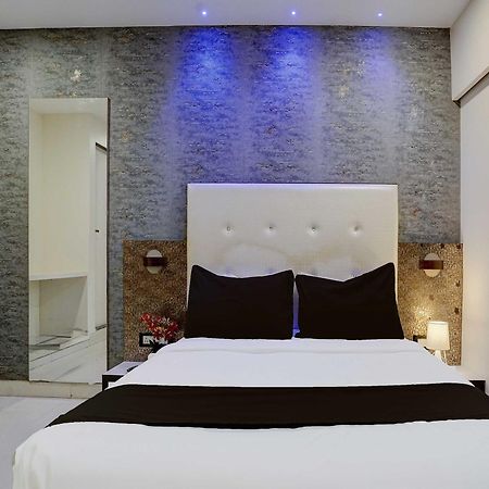 Hotel O Golden Star Mumbai Kültér fotó